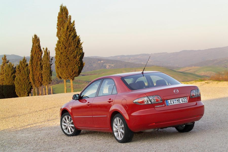  Mazda6 2005 года  (фото 35 из 49)